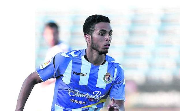 Anuar, esta pretemporada con el Real Valladolid.