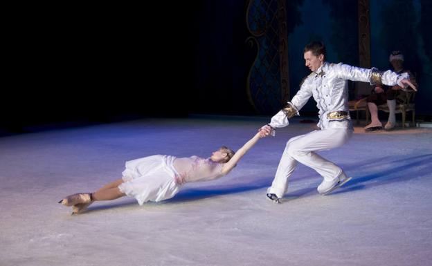 El ballet ruso sobre hielo llega este próximo miércoles a la plaza cubierta de La Flecha, en Arroyo de la Encomienda. /El Norte