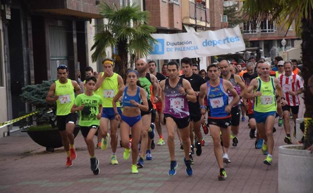 Los participantes toman la salida en Guardo.