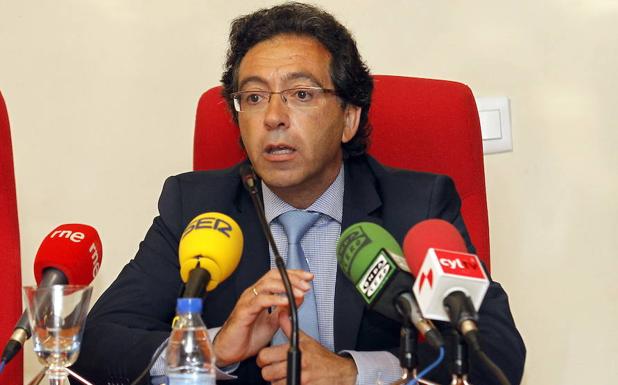 Luis Antonio Calvo, letrado de la Asociación Clara Campoamor.