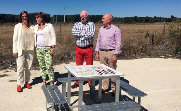 Visita a la zona de ocio en Villanueva del Río.