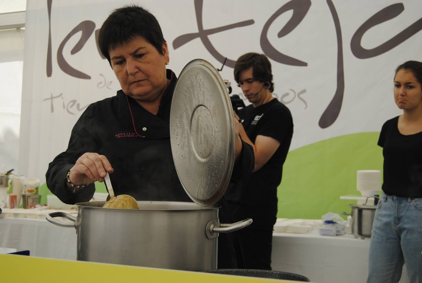 En la feria hubo una degustación popular de lentejas
