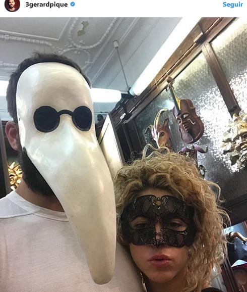 Shakira y Piqué con sus divertidos disfraces.