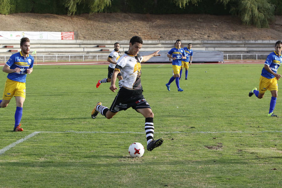 Adrián, en el partido ante el Zamora. /MANUEL LAYA