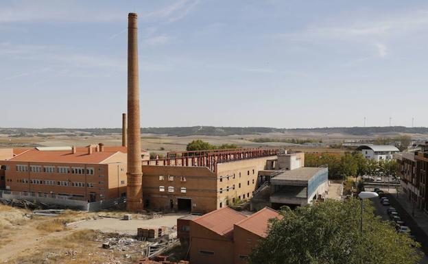 La antigua fábrica de La Tejera en Palencia. /ANTONIO QUINTERO