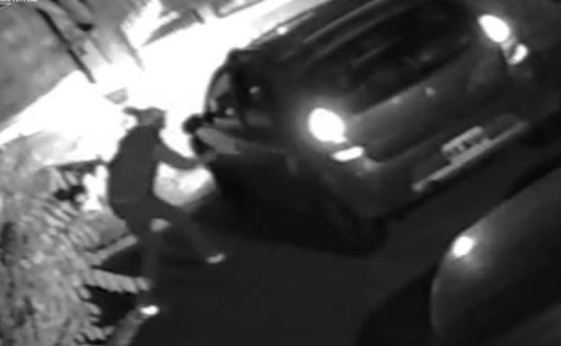 Imagen captada por una cámara de seguridad./