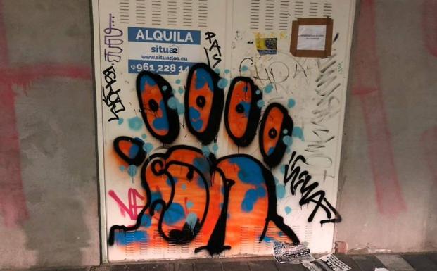 La ‘üeya’, junto a su firma, en una caja de registro./El Norte