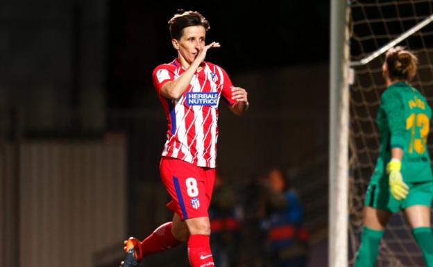 Sonia Bermúdez celebra su gol ante el Barça. /LaLiga