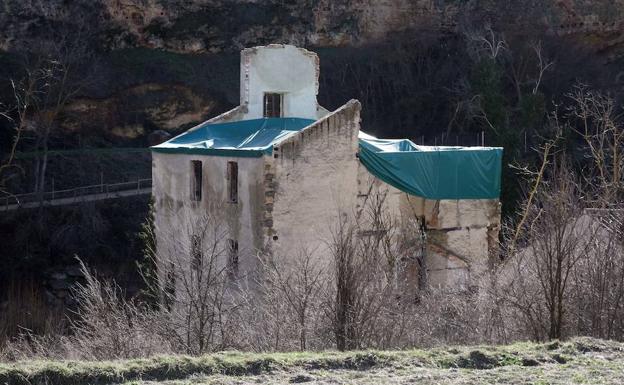 Molino de los Señores, situado en la ribera derecha del Eresma. /Antonio de Torre