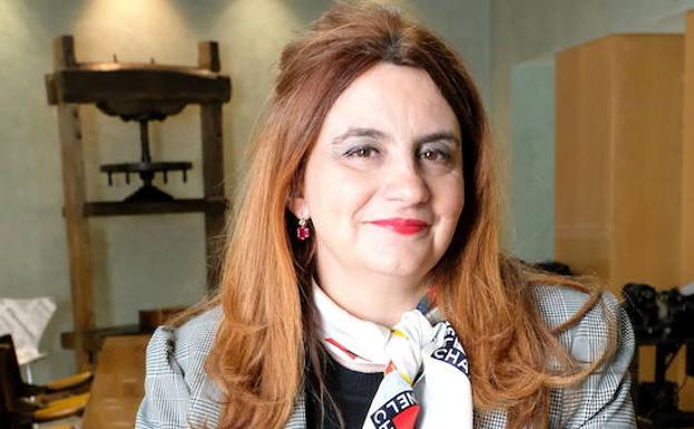 La notaria María Ángeles Anciones, en El Norte./Ramón Gómez