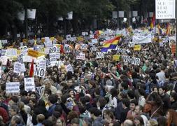 Manifestación en Madrid contra la Lomce. / Efe | Vídeo: Atlas/