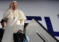 El PaPA fRANCISCO ABANDONA tIERRA sANTA. / Kobi Gideon (Efe)/