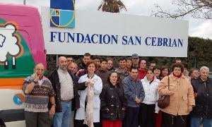 Un grupo de personas de la Fundación San Cebrián de Palencia. / El Norte/