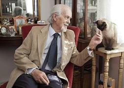 Rodríguez Almeida posee la seducción de los hombres que han vivido intensamente su existencia. / Raúl Sanchidrián./