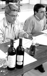 La Junta elabora vino de Los Valles para comprobar la calidad en barrica/