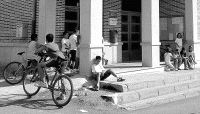 La presencia masiva de niños en los pueblos en verano obliga a los alcaldes a buscar actividades de ocio/