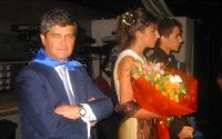 El pregonero, Fernando Martín, junto a las Trigueras. / E. B./