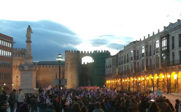 Resultado de imagen de avila manifestación 8m