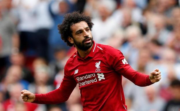 El Liverpool denuncia a Salah por conducir usando el móvil ...