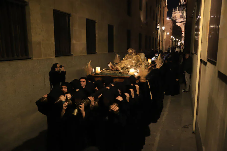 Fotos: Procesión del Cristo de la Liberación en Salamanca | El ...