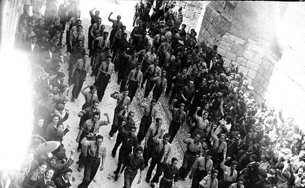 Manifestación obrera en las calles de Valladolid durante la Segunda República./Archivo Municipal