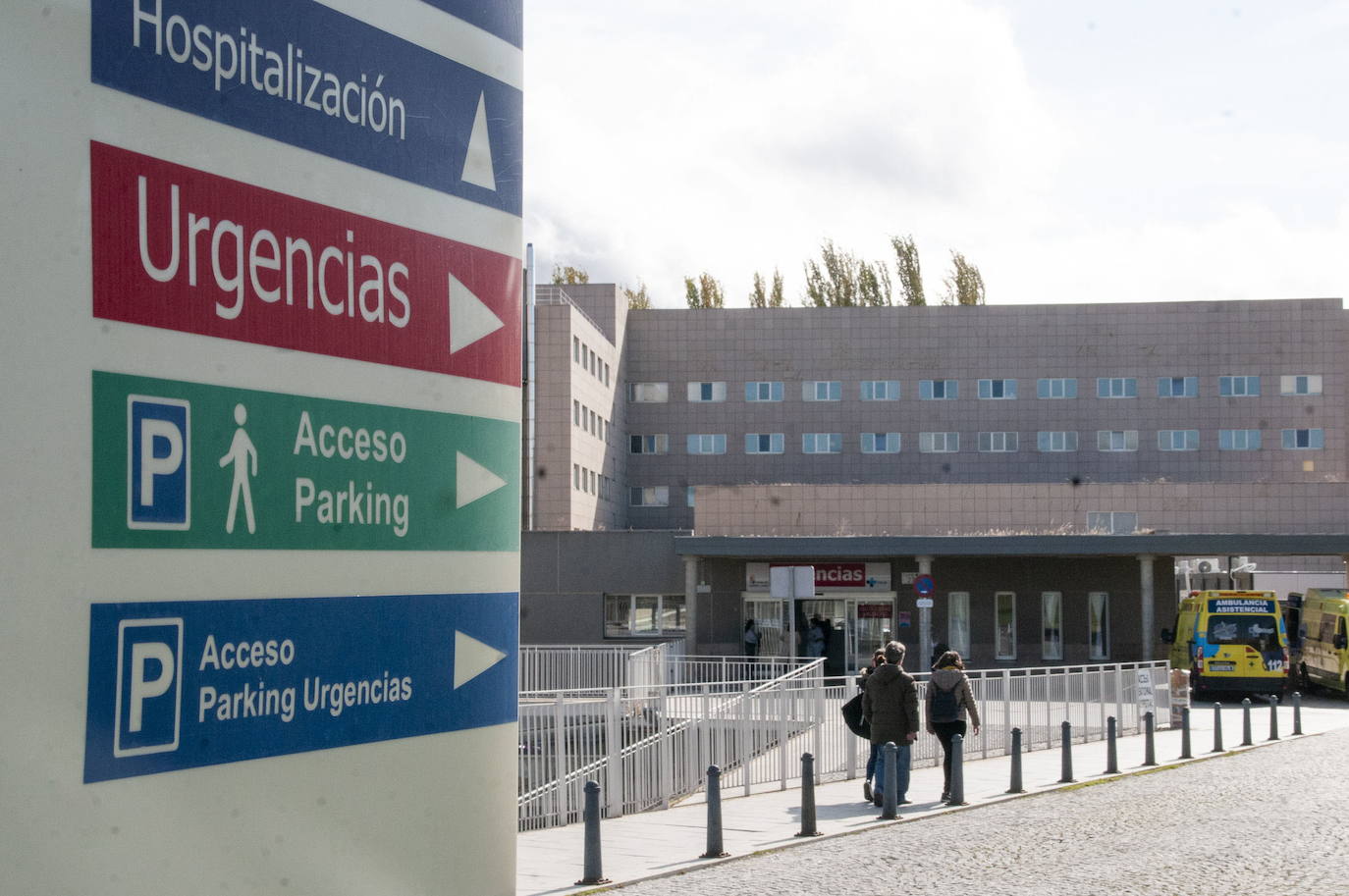 El Hospital de Segovia suspende 14 cirugías y sigue con la nueva UCI ...