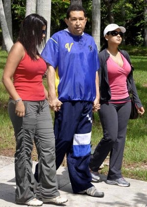 Chávez tranquiliza a Venezuela con un paseo con sus hijas | El Norte de ...